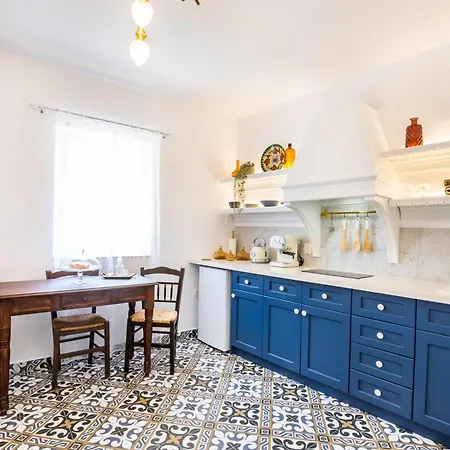 Gorgona Traditional 3 Karpathos