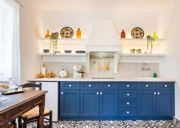 Gorgona Traditional 3